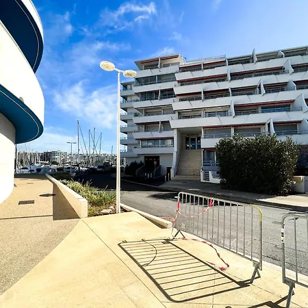 Studio A Deux Pas De La Plage Apartment